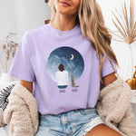 kittenfy-signature-tee-cozy-female-model-12